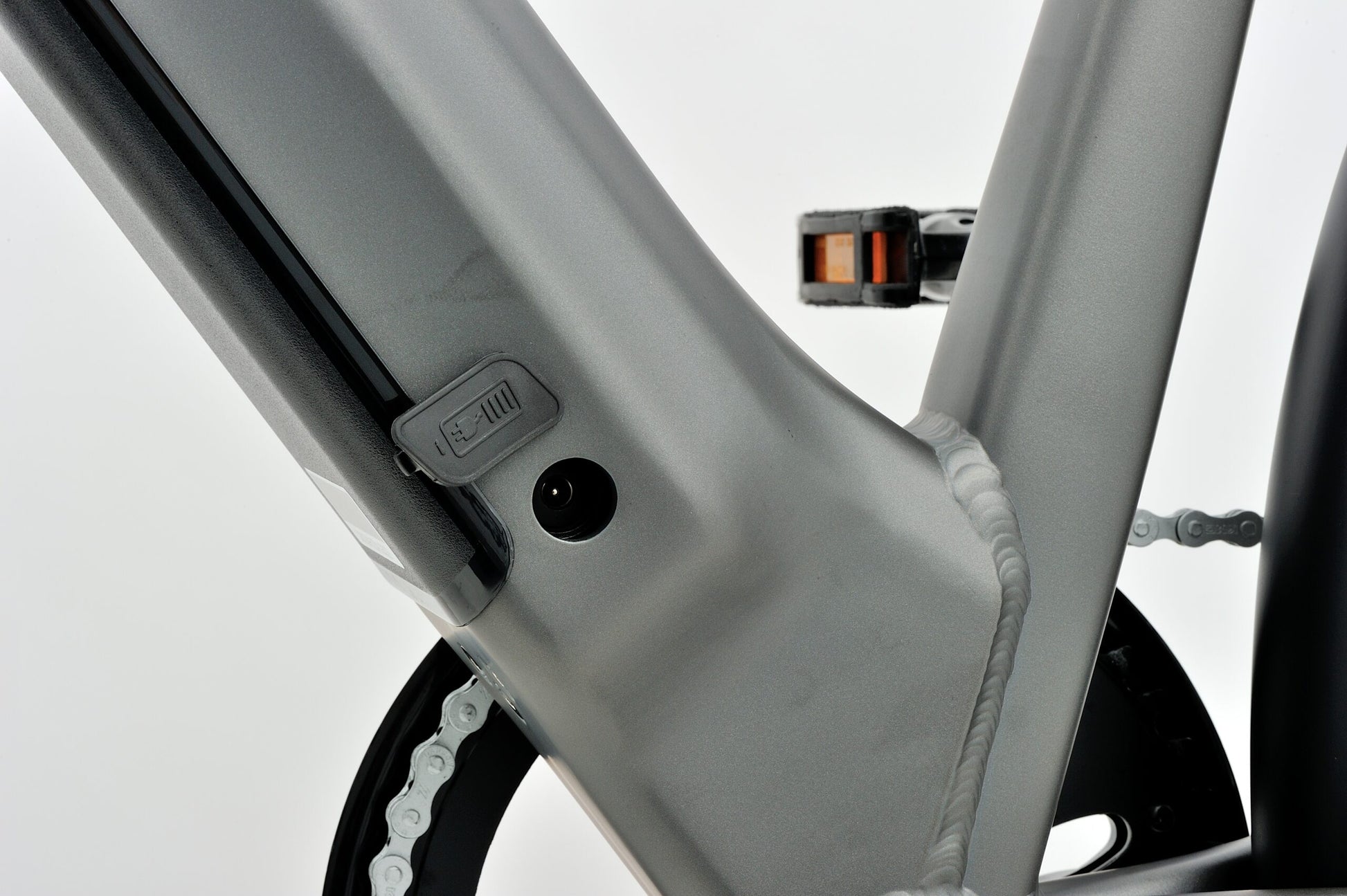 Revom U1 Ebike Electric Bike in Dark Grey Charger Port